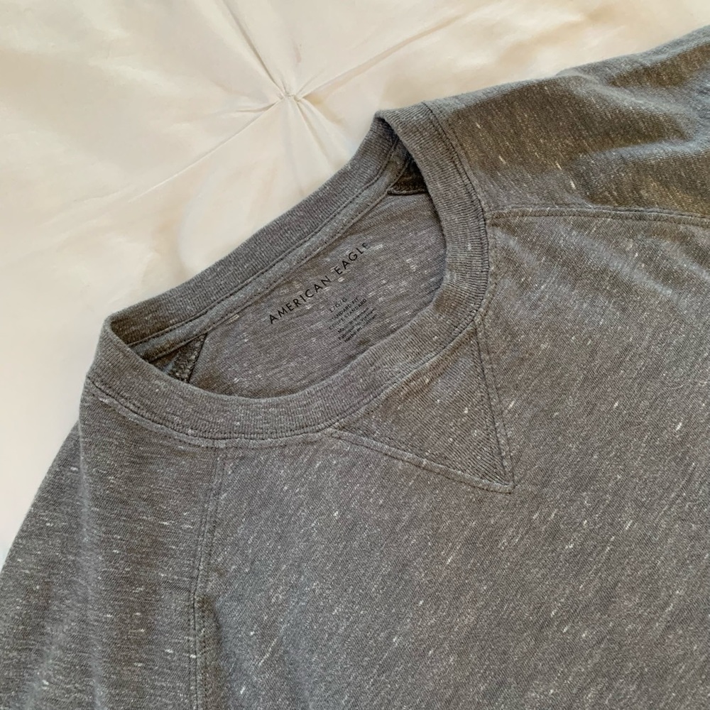 American Eagle Tee Shirt